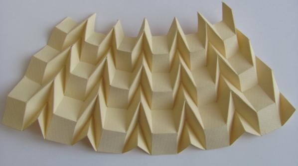 Бумажные складки. Бумага пластика. Гофра оригами. Дизайнерская бумага. Основы архитектурной композиции стасюк.